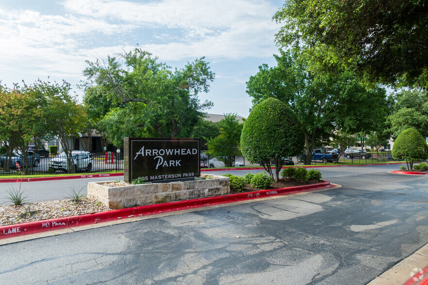 Primary Photo - Arrowhead Park Apartments