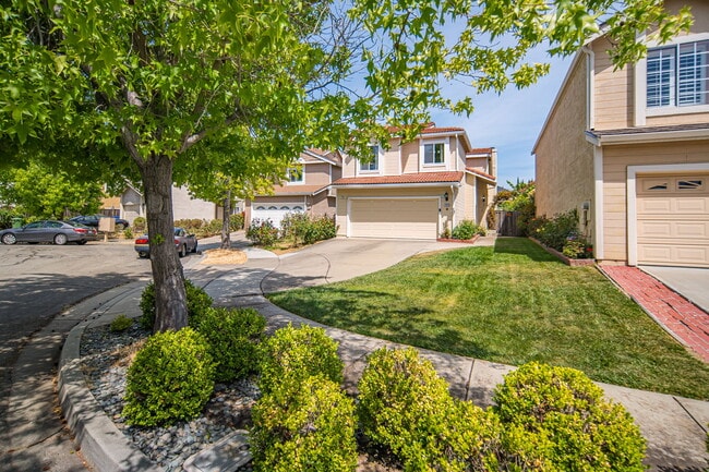Building Photo - 4560 Benedick Ct