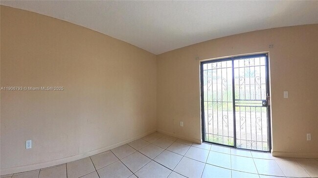 Building Photo - 28210 SW 143rd Ct