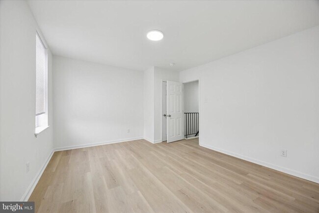 Building Photo - 227 Berkley St