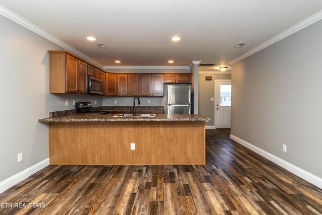 Building Photo - 926 Warrior Hill Dr