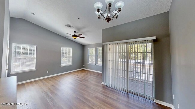 Building Photo - 575 Oakleaf Plantation Pkwy