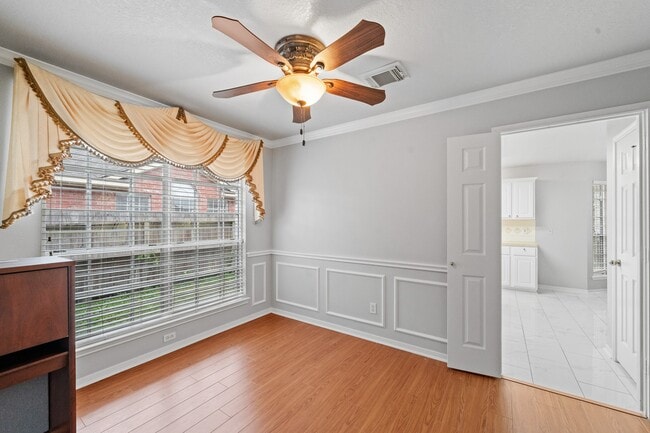 Building Photo - 3321 Sapling Oak Dr