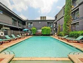 Building Photo - 2020 S Congress Ave