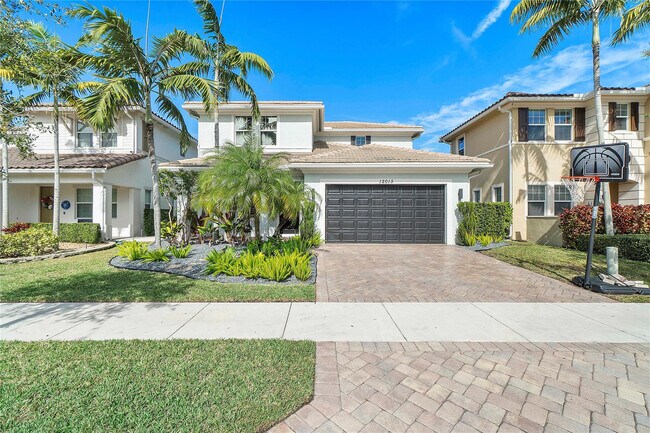 Building Photo - 12015 NW 83rd Pl