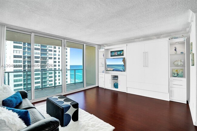 Building Photo - 2501 S Ocean Dr