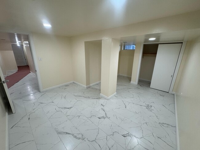 Building Photo - 177 Corabelle Ave