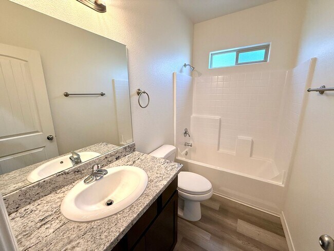 Building Photo - Beautiful New Construction 3 Bedroom Home ...