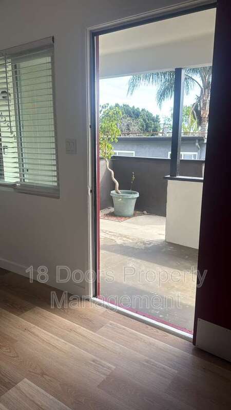 Building Photo - 4353 1/2-4349-52 College Ave