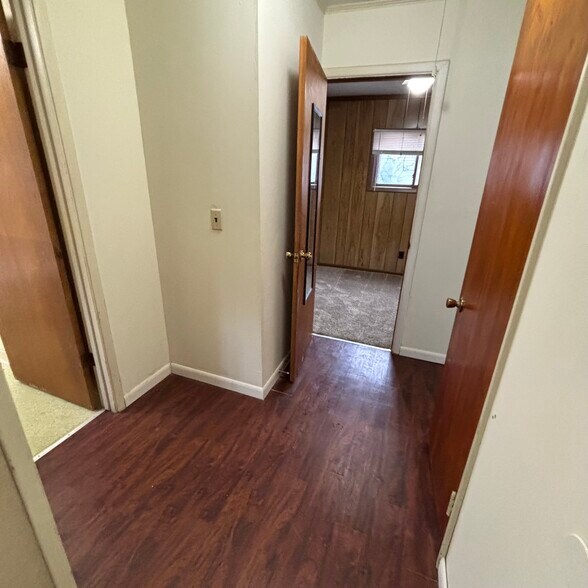 Building Photo - 6321 Cooper Rd