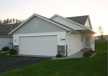 Building Photo - 11663 Spruce Dr
