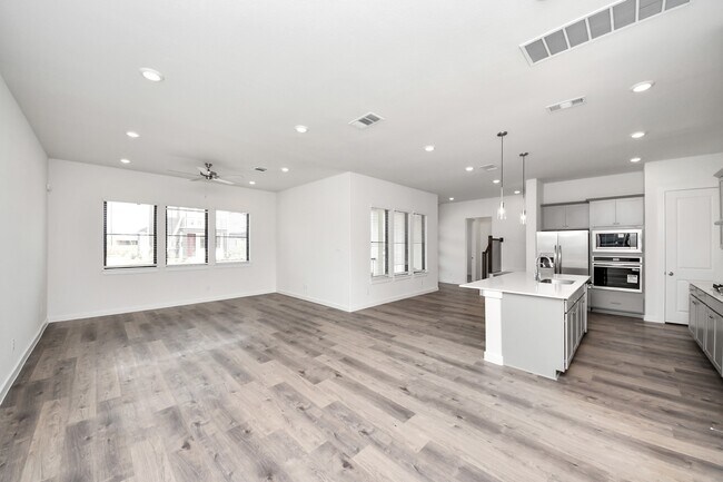 Building Photo - 3240 Loam Ln