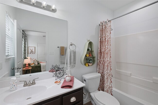 Building Photo - 12907 Idledale Dr