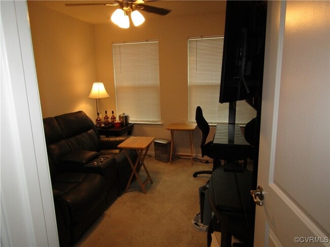 Building Photo - 2210 Palm Ct