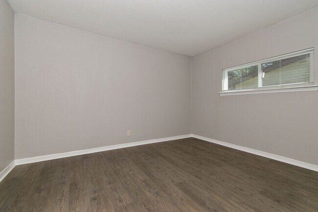 Building Photo - 50003 Del Ra Dr