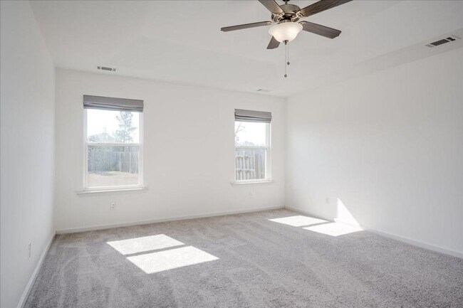 Building Photo - 4507 Raleigh Dr