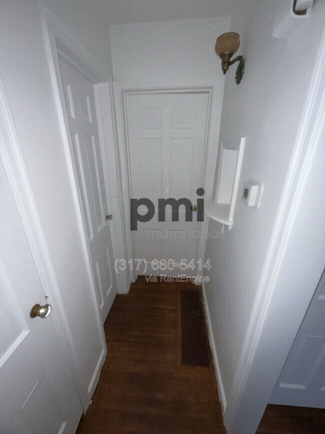 Building Photo - 3539 N Euclid Ave