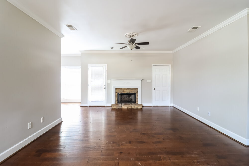 Building Photo - 1001 Saddlecreek Pkwy