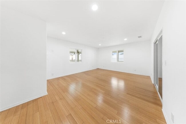 Building Photo - 12329 Burton St