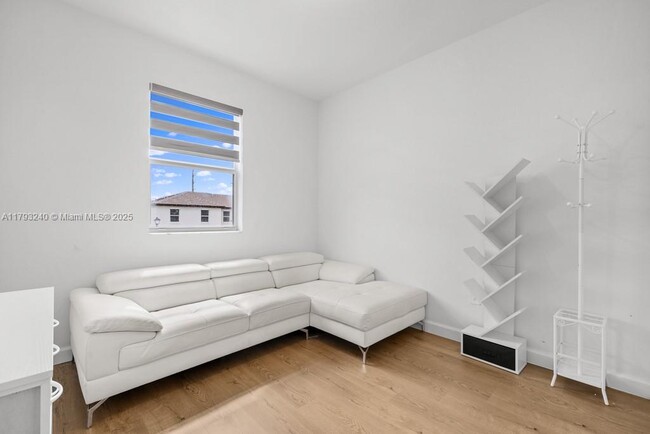 Building Photo - 12846 SW 243rd St