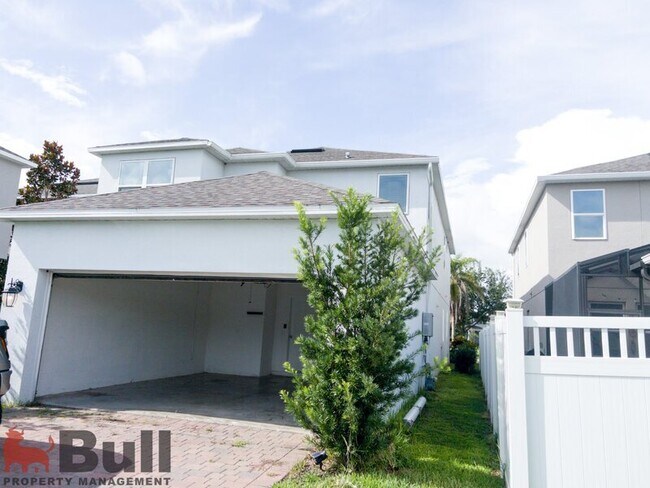Building Photo - 8225 Summerlake Groves St