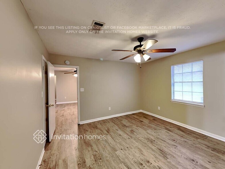 Building Photo - 148 Oakland Cir