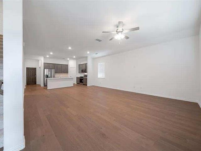 Building Photo - 104 Anson Dr