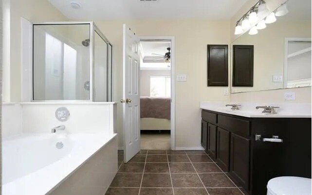 Building Photo - 215 Mallow Grove