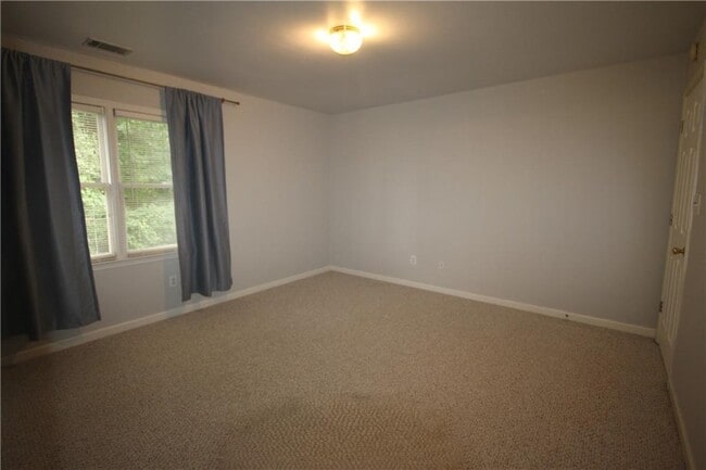 Building Photo - 1581 Oak Park Cove