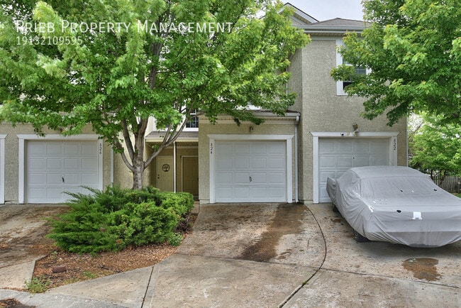 Building Photo - 824 S Woodson Ct