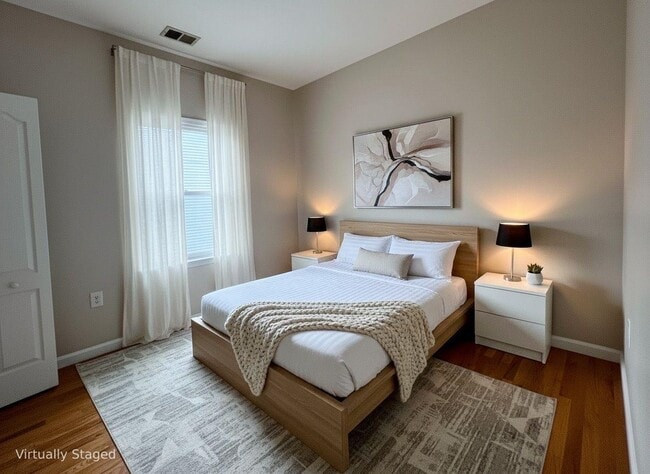 Building Photo - 43 Manhattan Ave