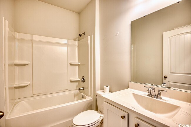 Building Photo - 260 Forestbrook Cove Cir