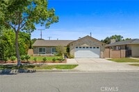 Building Photo - 1403 E Chalynn Ave