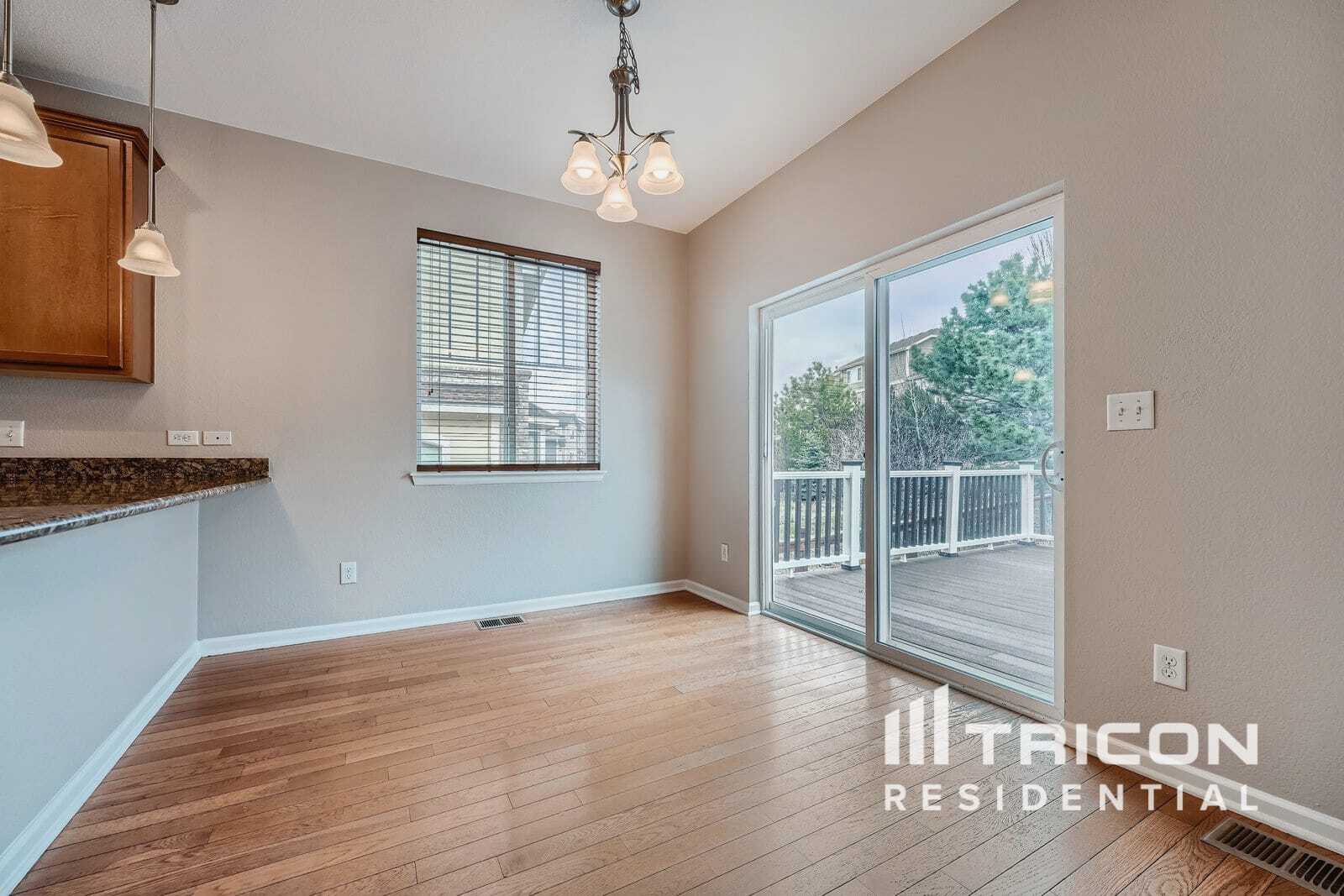 Building Photo - 26110 E Davies Dr