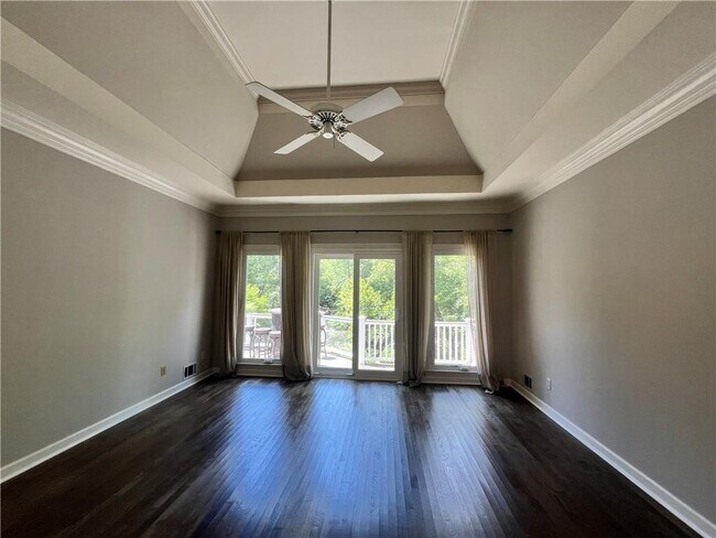Building Photo - 5630 Sandown Way