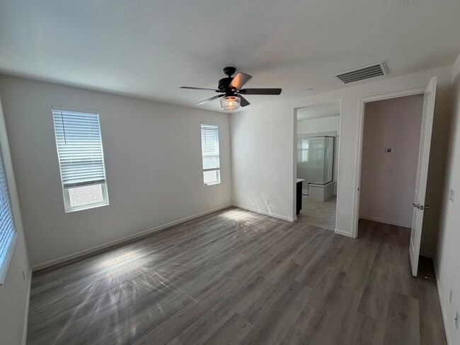 Building Photo - 3554 Sardinia Island Way