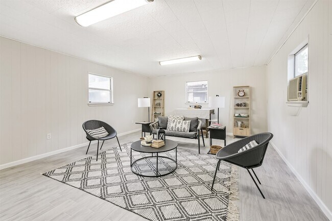 Building Photo - 12415 Pantano Drive