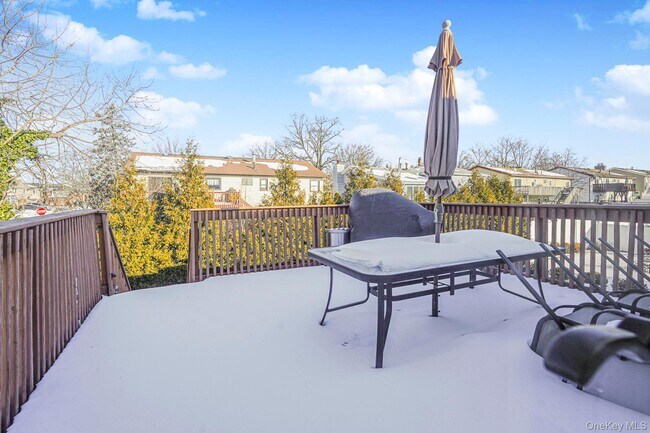 Building Photo - 317 Darlington Ave