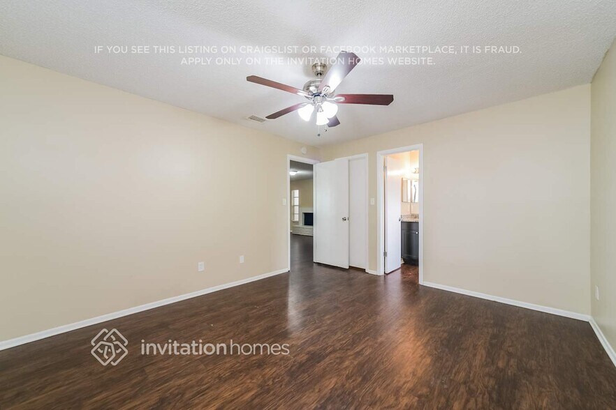 Building Photo - 7205 Seamans Bluff