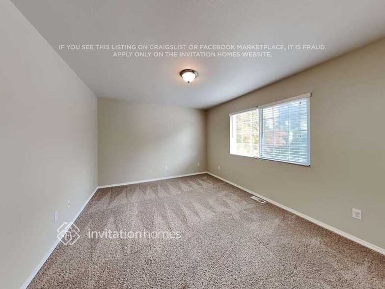 Building Photo - 4126 45th Ave NE