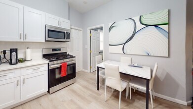 Building Photo - 45 Morris St