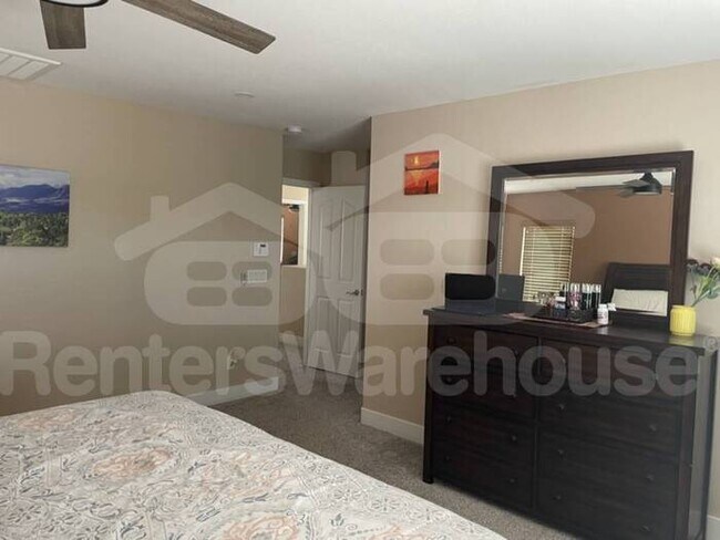 Building Photo - North Phoenix 4bed 2.5ba 2car POOL Oasis