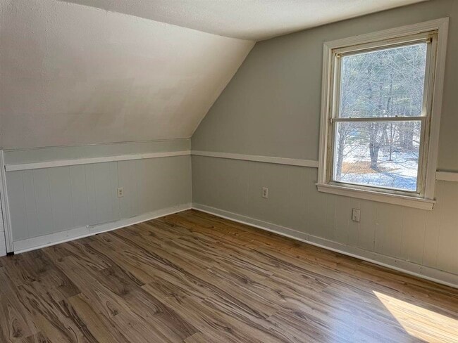 Building Photo - 41 Beech St