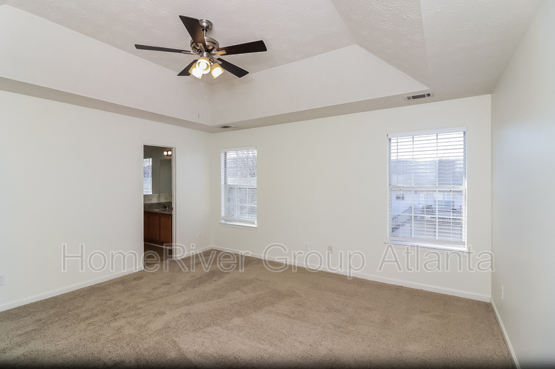 Building Photo - 517 Cascade Walk