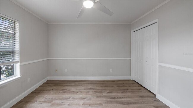 Building Photo - 468 Queensbridge Dr