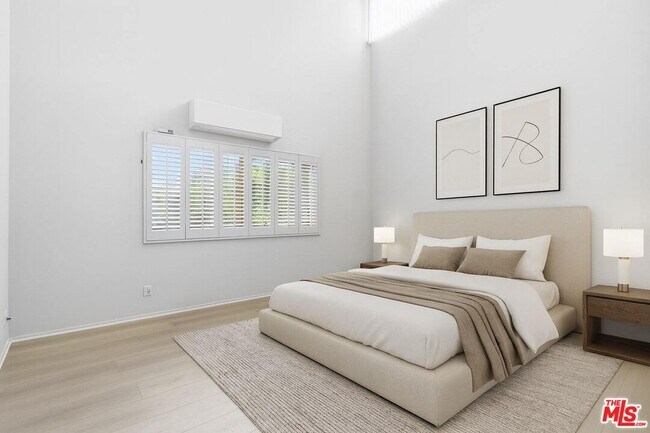 Building Photo - 4345 Canoga Ave