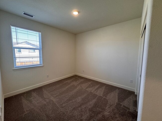 Building Photo - 6792 Pilot Peak Ct