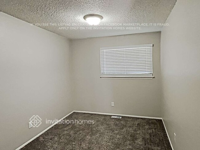 Building Photo - 13016 Grove Cir