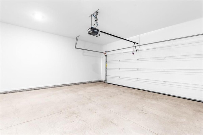 Building Photo - 5249 Frontier Ct