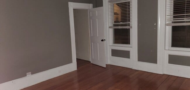 Building Photo - 458 Market St